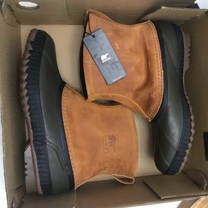 NWT Sorel Boots